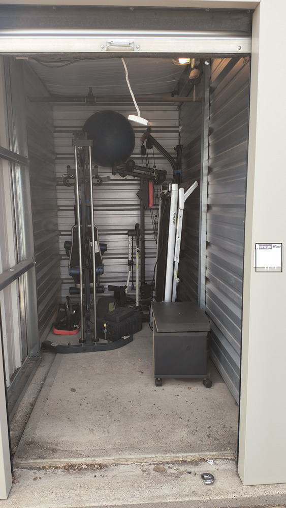 3303 -StorageMart  2nd Ave South  auction IB-4637 50