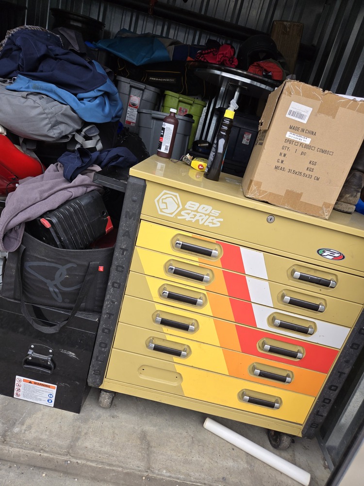 3304 - StorageMart 40th Street  auction IB-9523