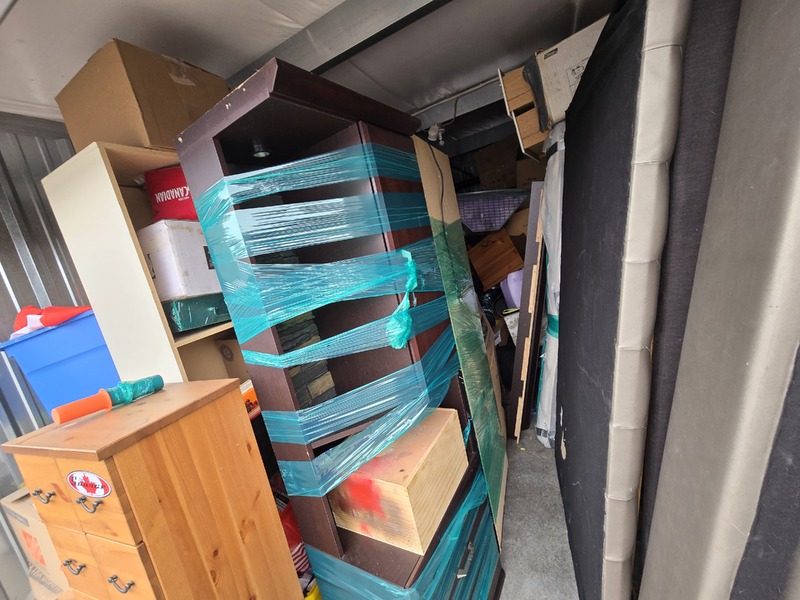 3304 - StorageMart 40th Street  auction IB-1266 40