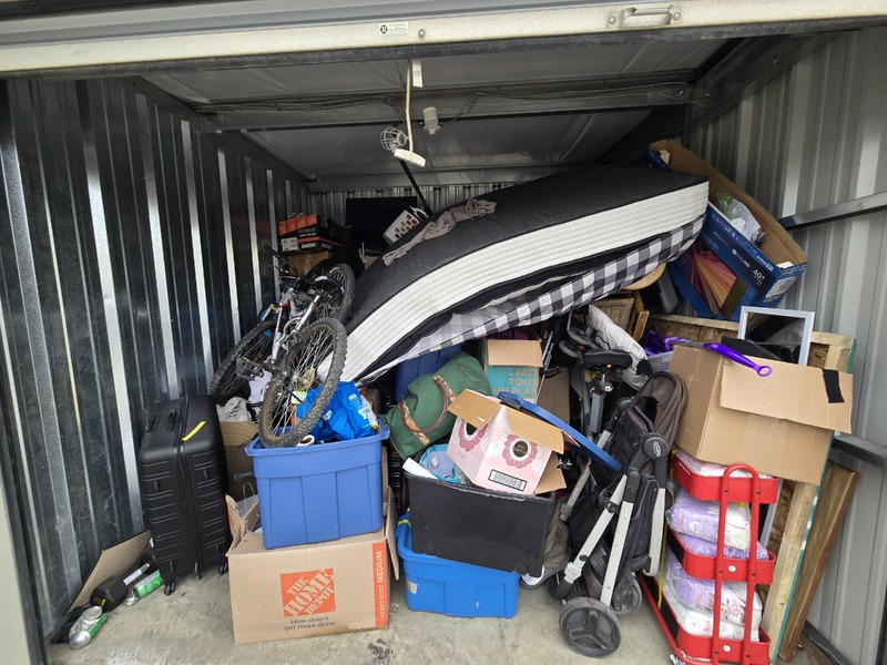 3304 - StorageMart 40th Street  auction IB-8933 10