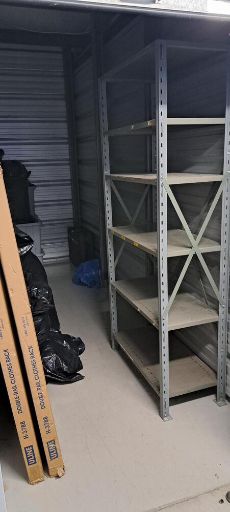 3008 - StorageMart Kipling  auction IB-8244 10