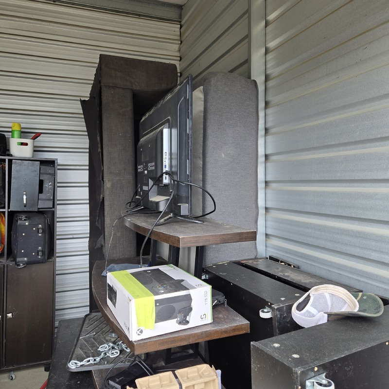 2580 - StorageMart 144 Ave & 127 St  auction IB-2161 50