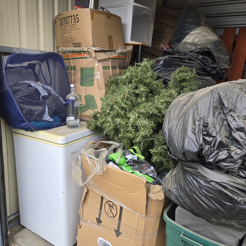 2580 - StorageMart 144 Ave & 127 St  auction IB-8401 50