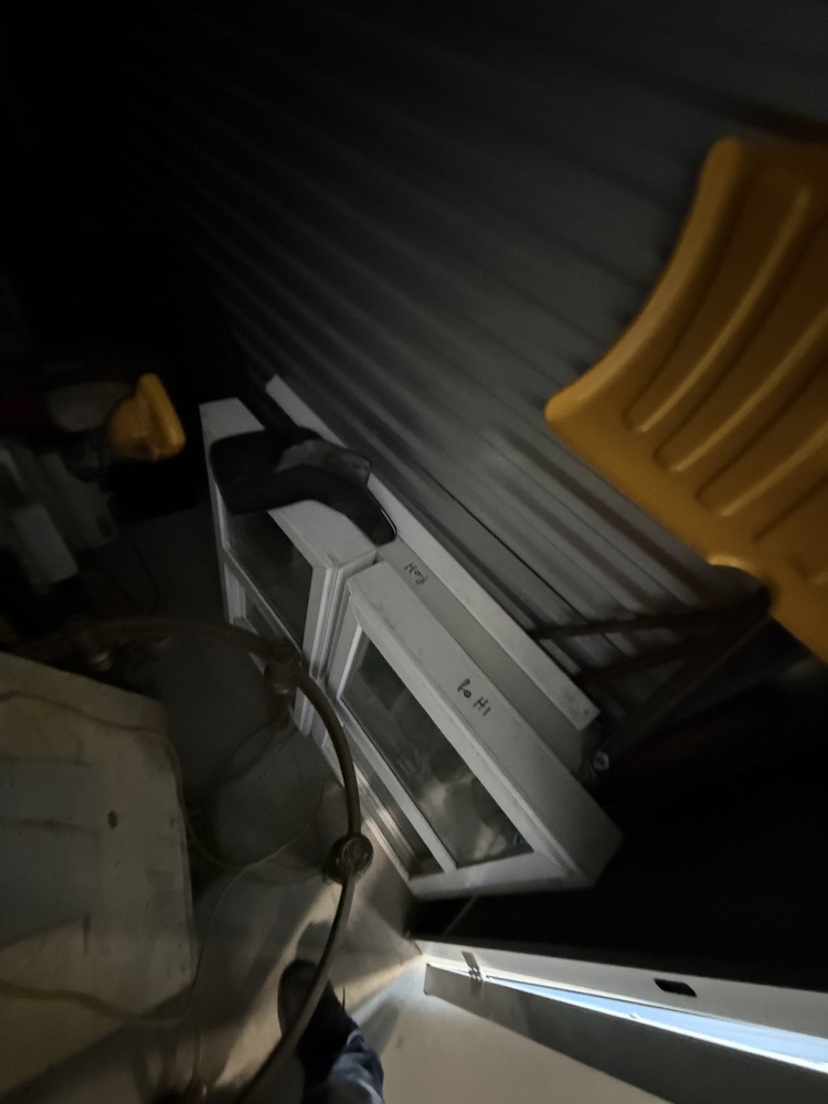 3031 - StorageMart Sheppard Ave Scarborough  auction IB-3447 10