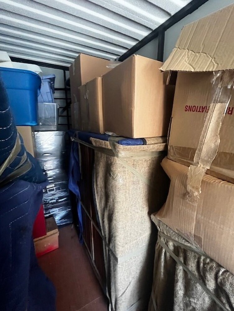 3016 - StorageMart Collingwood  auction IB-2195 40