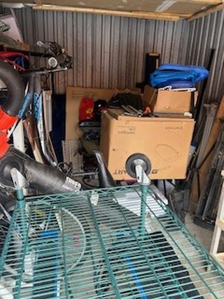 3101 - StorageMart Blvd St Martin  auction IB-6886