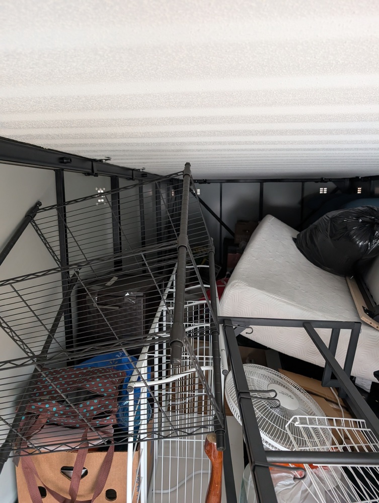 2570 - StorageMart  Westside Dr W  auction IB-4689 40