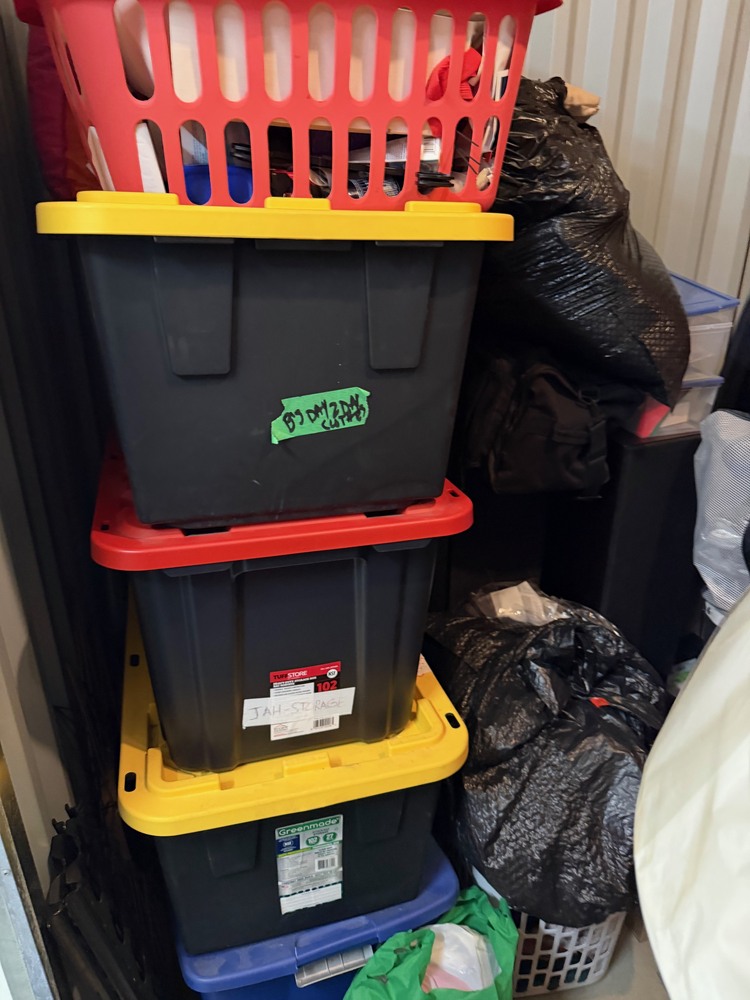 3028 - StorageMart Keele St. Maple  auction IB-5541