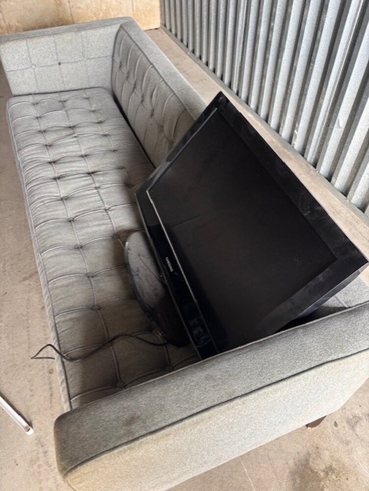 3023 - StorageMart Crouse Rd Scarborough  auction IB-2932 30