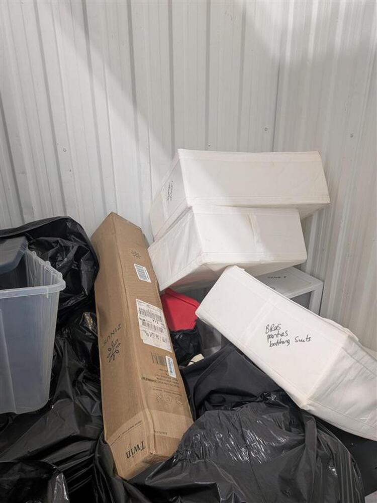 Montreal Mini-Storage - Beaumont  auction IB-8601 30