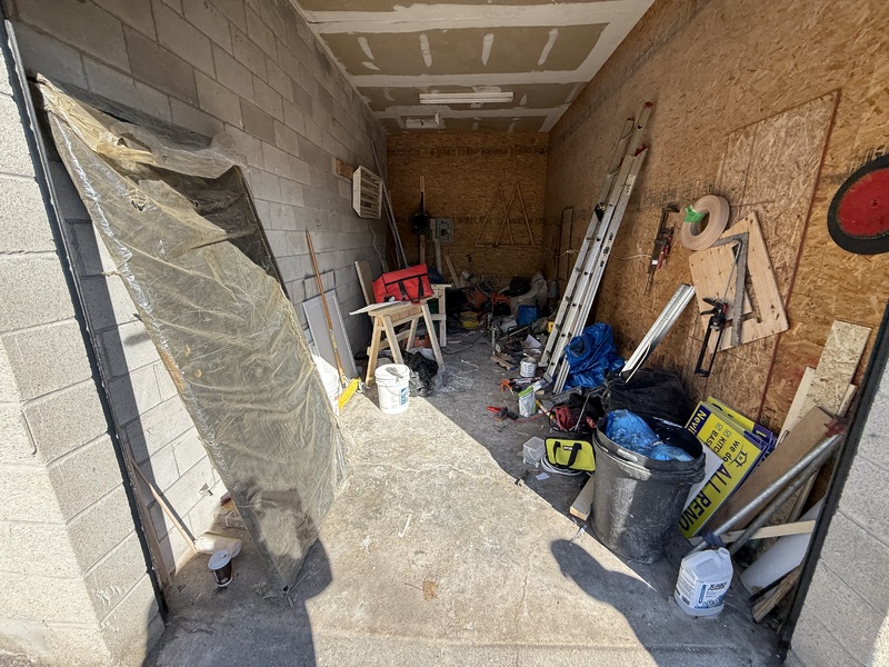 3020 - StorageMart Middlefield and Danforth  auction IB-8149 20