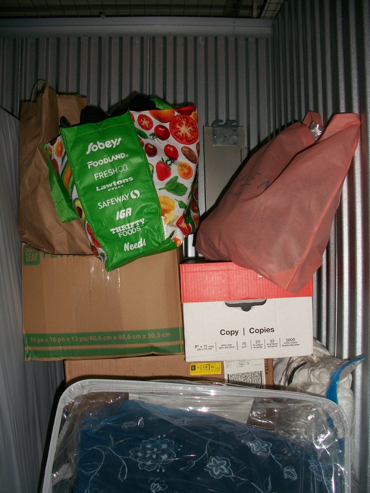 3018 - StorageMart Alden Rd  auction IB-9133 50