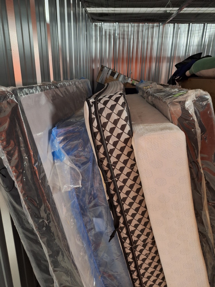 3010 - StorageMart Bell Farm Rd. Barrie  auction IB-9117