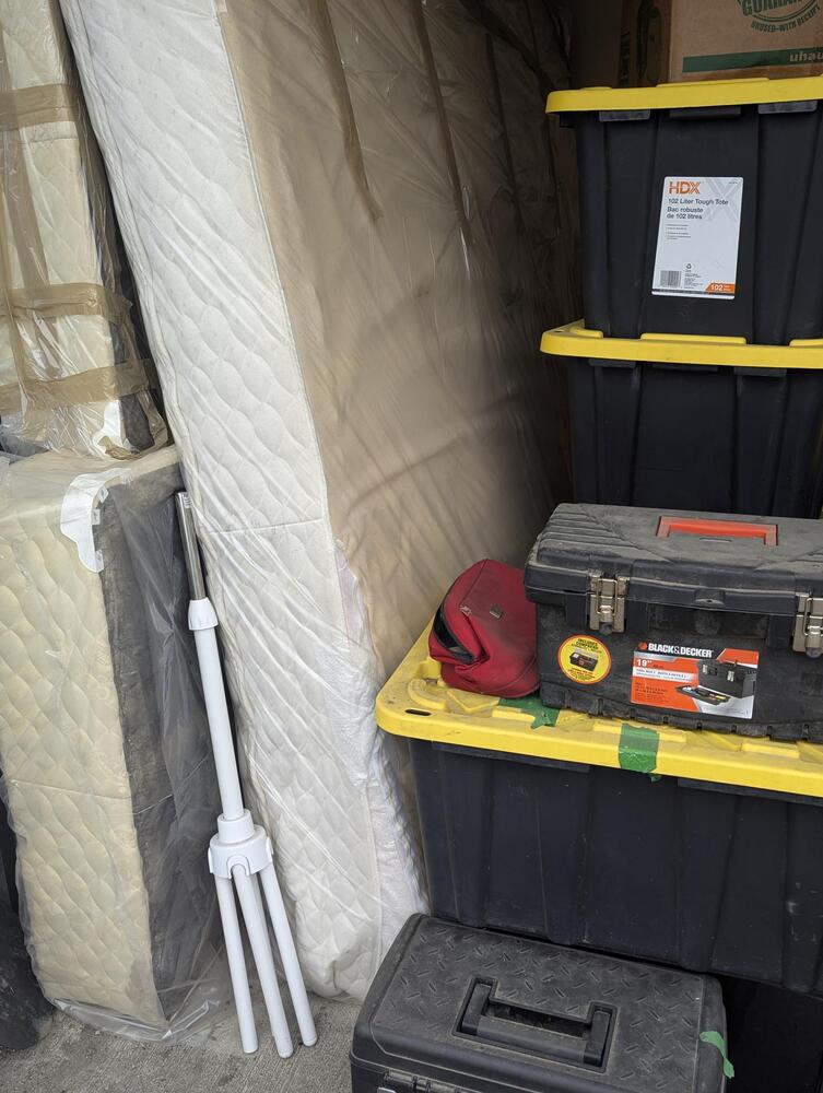 3305 - StorageMart Barlow Trail  auction IB-8569