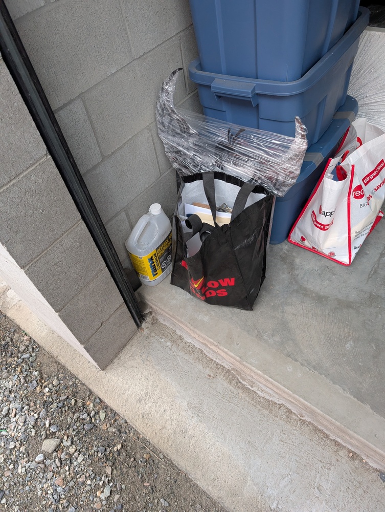 Affordable Storage Osoyoos  auction IB-1196 40