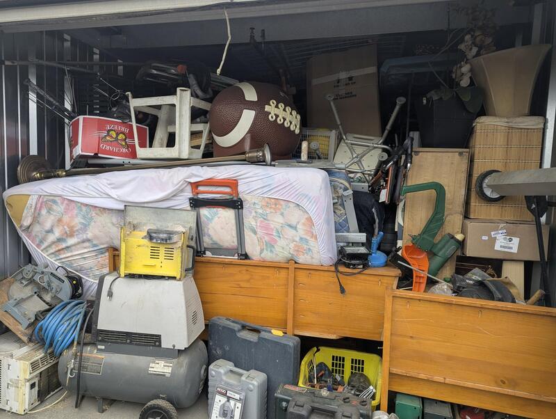 3305 - StorageMart Barlow Trail  auction IB-7782