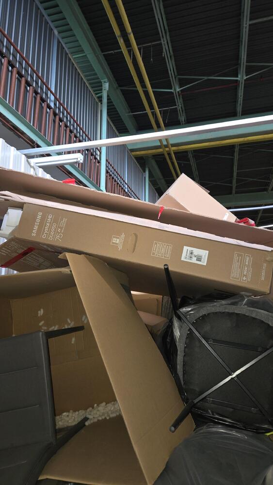 Public Storage P0045 -Ch de la Cote-de-Liesse  auction IB-2128