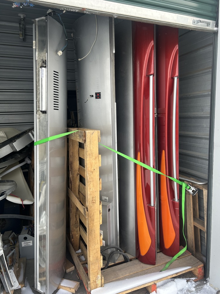 3307-StorageMart 52nd and Peigan Trail  auction IB-5913 20