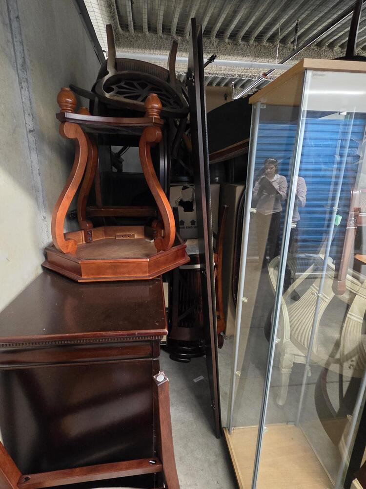 3401 - StorageMart SE Marine Dr & Knight St  auction IB-2845 50