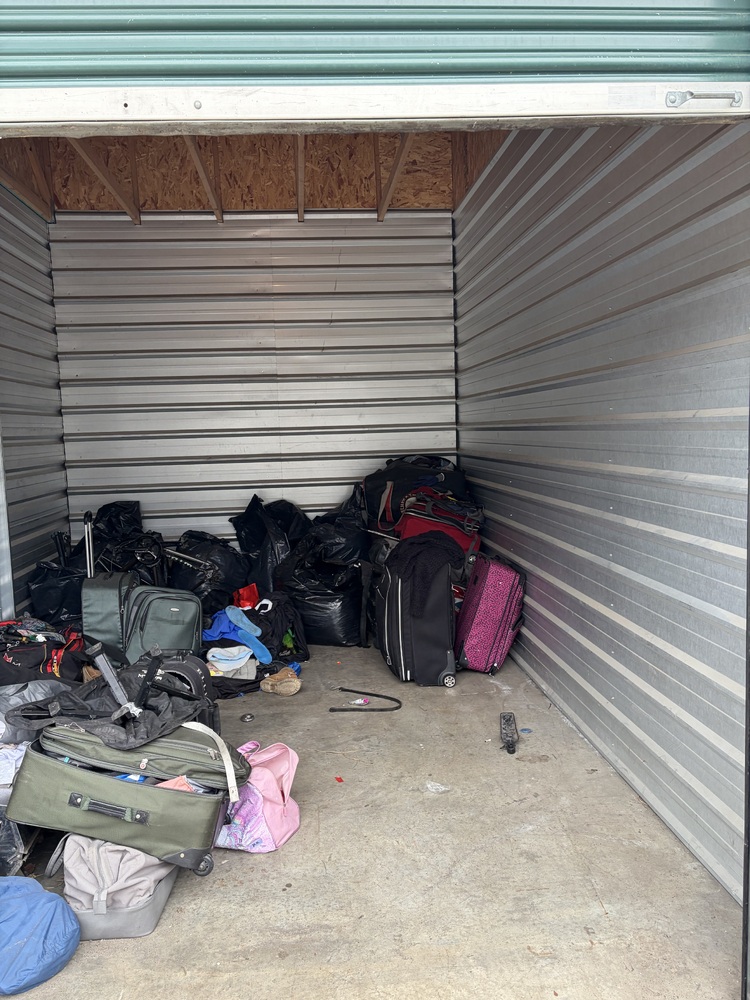 3307-StorageMart 52nd and Peigan Trail  auction IB-1429