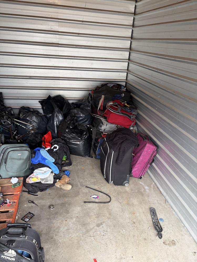 3307-StorageMart 52nd and Peigan Trail  auction IB-1429 10