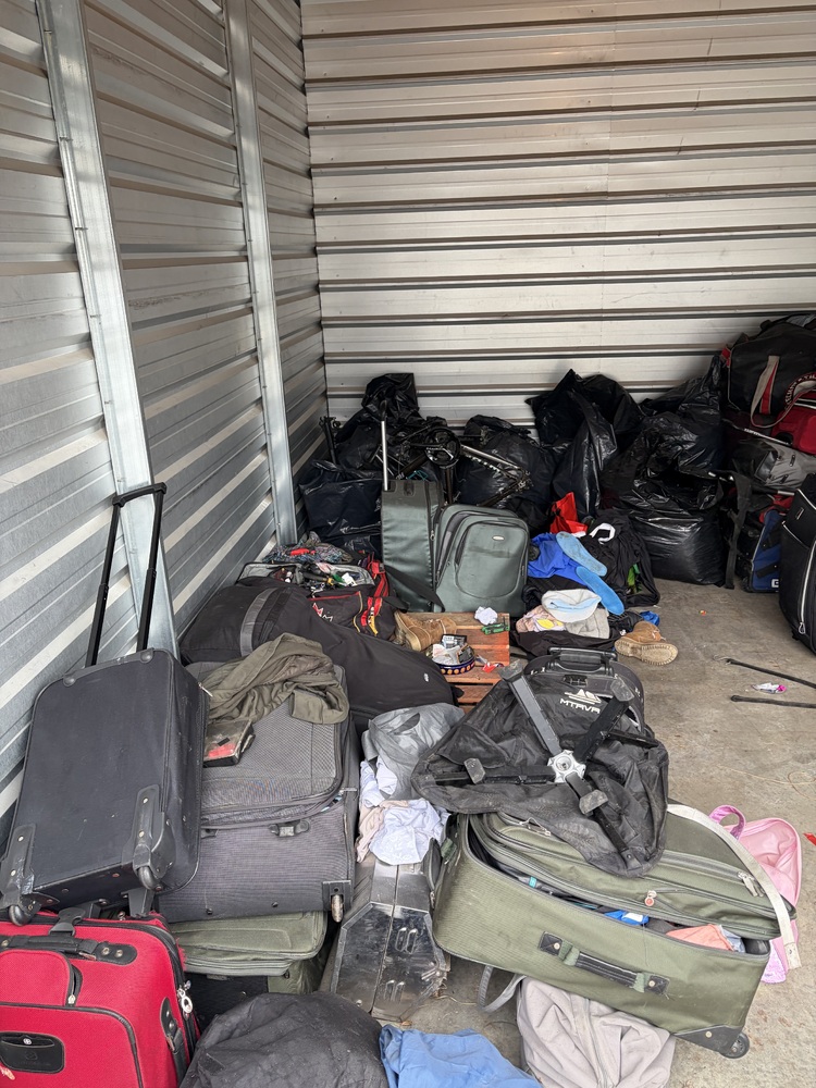 3307-StorageMart 52nd and Peigan Trail  auction IB-1429 40