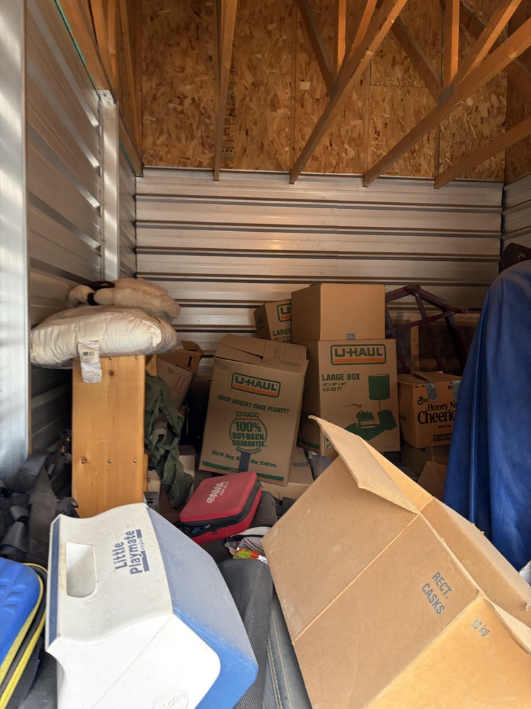 3307-StorageMart 52nd and Peigan Trail  auction IB-6081 10