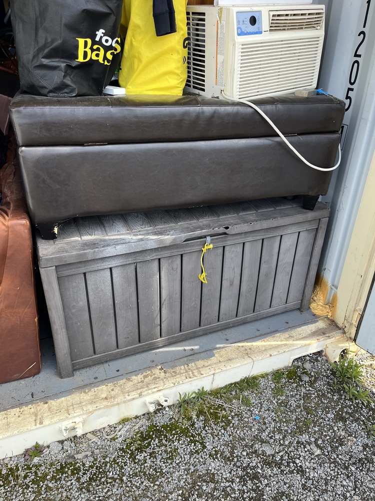 U Need Storage Hamilton  auction IB-9965 50