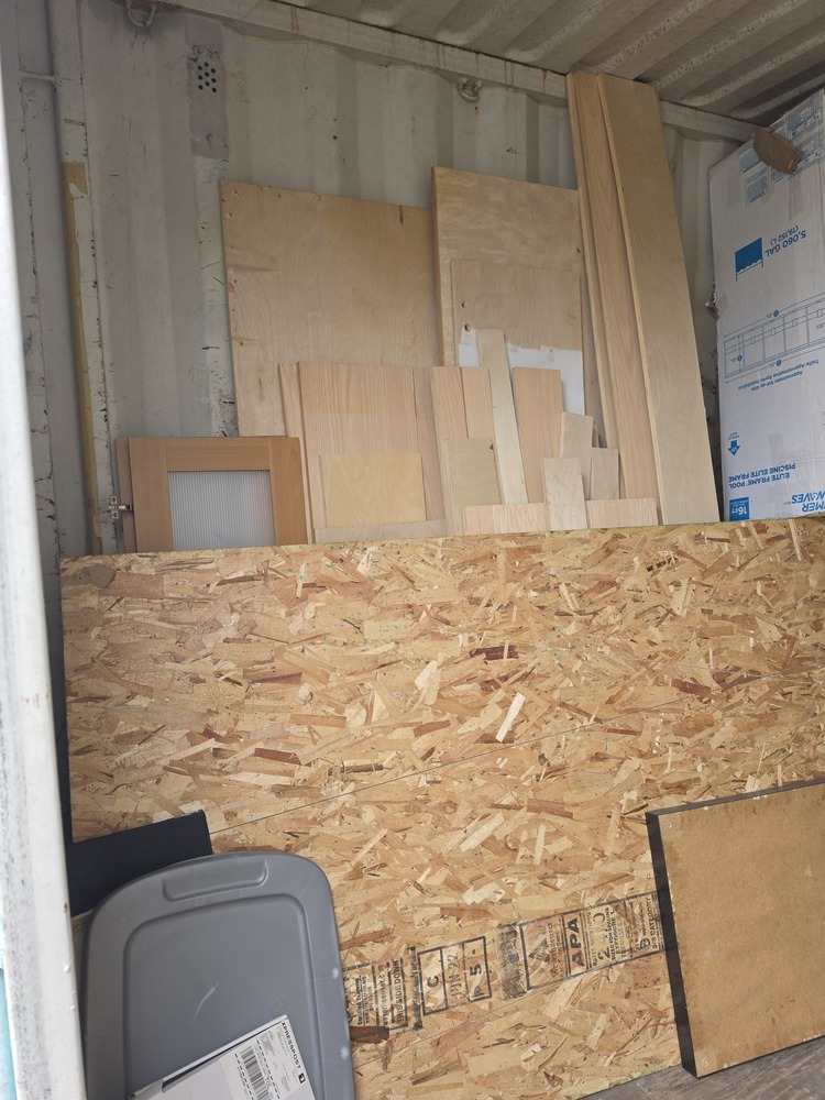 The Storage Store  auction IB-3567 30