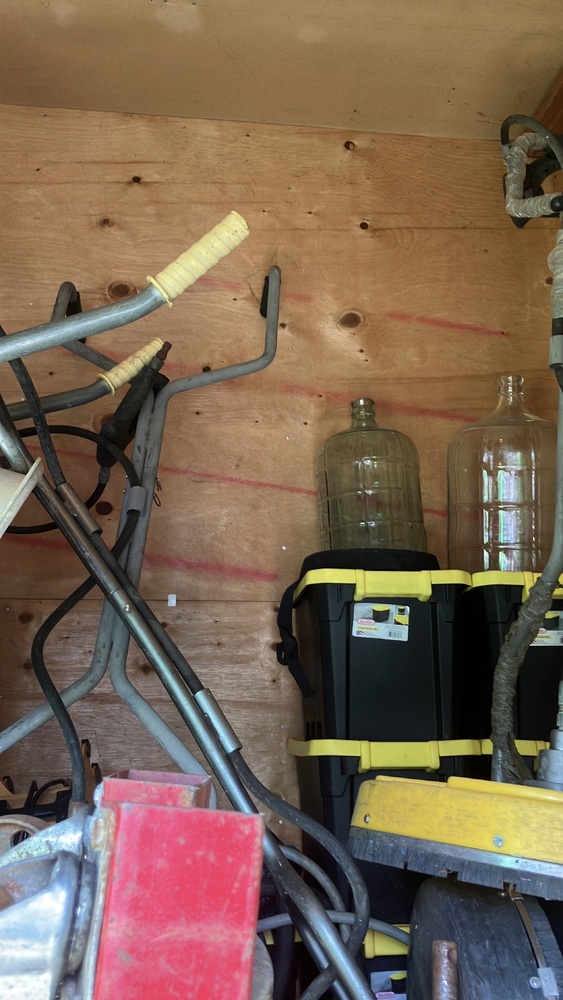 Advanced Self Storage  - Maple Ridge Westgate  auction IB-8423 10