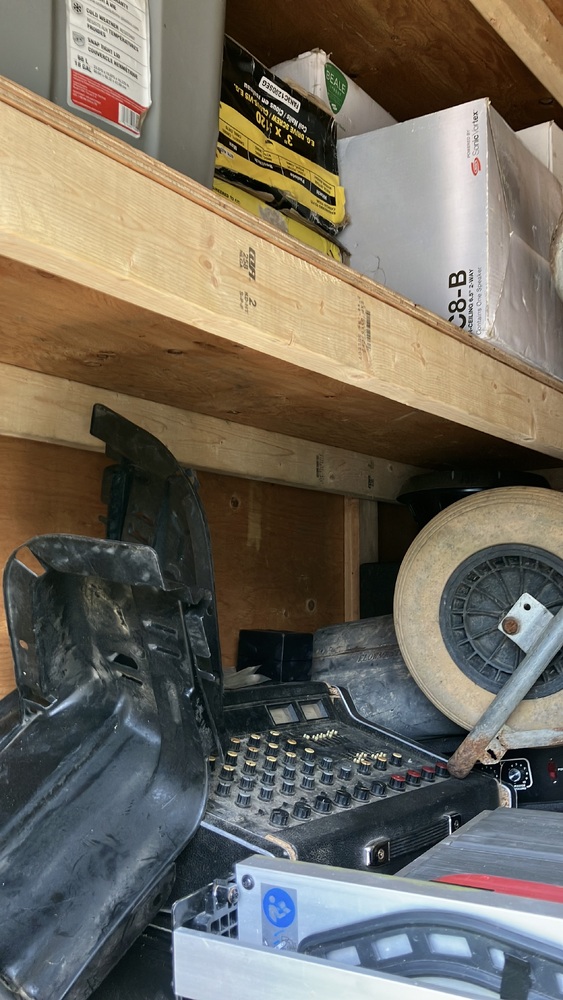 Advanced Self Storage  - Maple Ridge Westgate  auction IB-8423 50