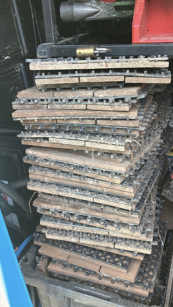 Advanced Self Storage  - Maple Ridge Westgate  auction IB-8423 70