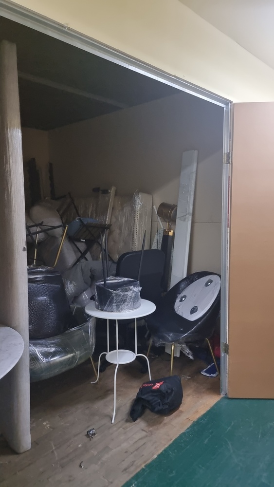 XYZ Storage - Lakeshore  auction IB-1033