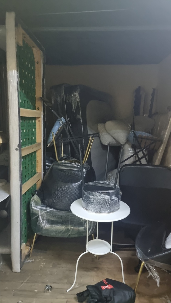 XYZ Storage - Lakeshore  auction IB-1033 10