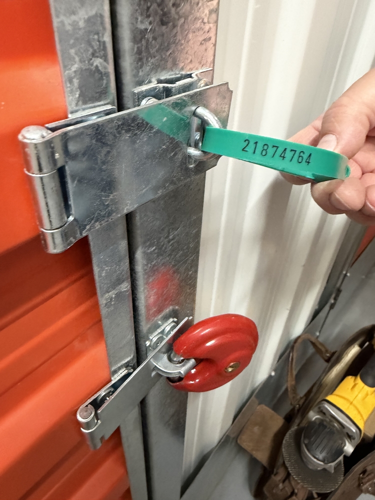 Montreal Mini-Storage - Canal  auction IB-6702 50