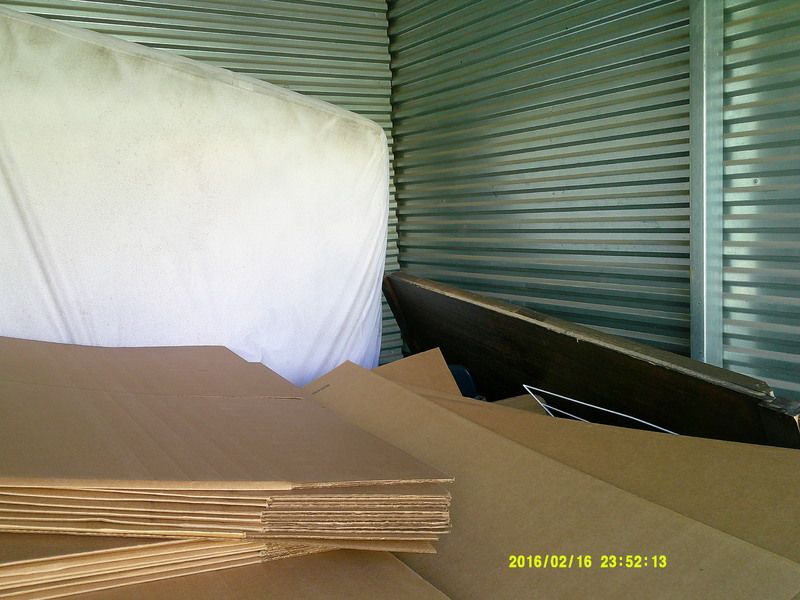 3204 - StorageMart Circle Dr and 11th St W   auction IB-9208 30