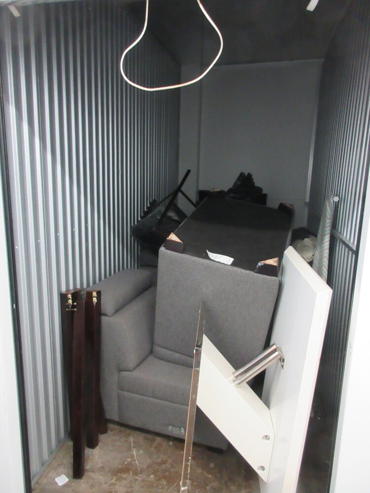 3022 - StorageMart Warden Ave Scarborough  auction IB-1814