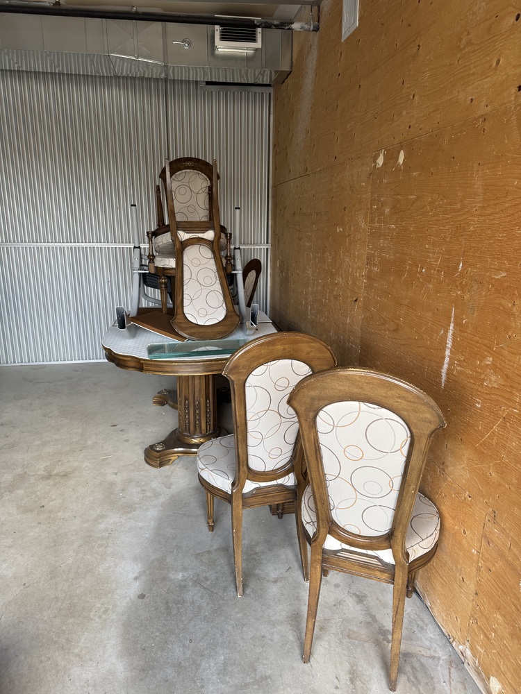 2770 -StorageMart  Keele St. Concord  auction IB-8011 40
