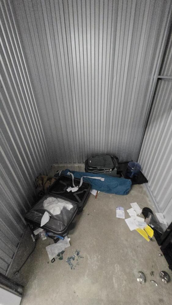3019 - StorageMart 345 Danforth Road  auction IB-2117 10