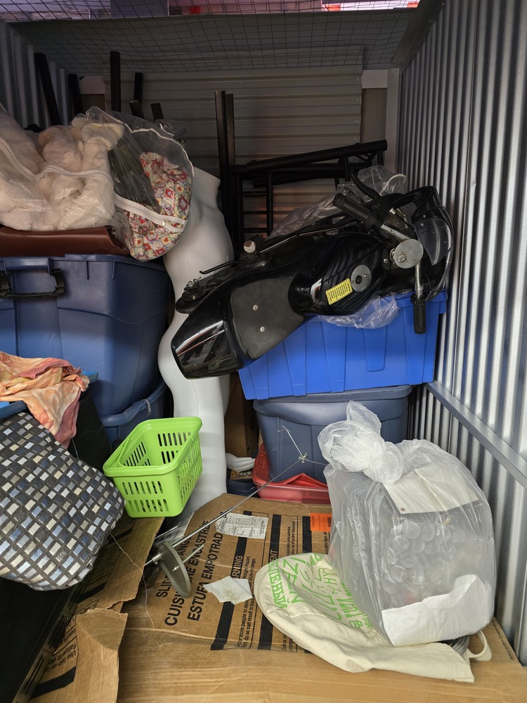 Public Storage P0046 -Estate Dr  auction IB-7250 30