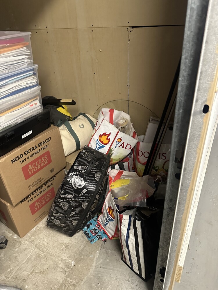 3014 - StorageMart Trethewey Dr Toronto  auction IB-1015