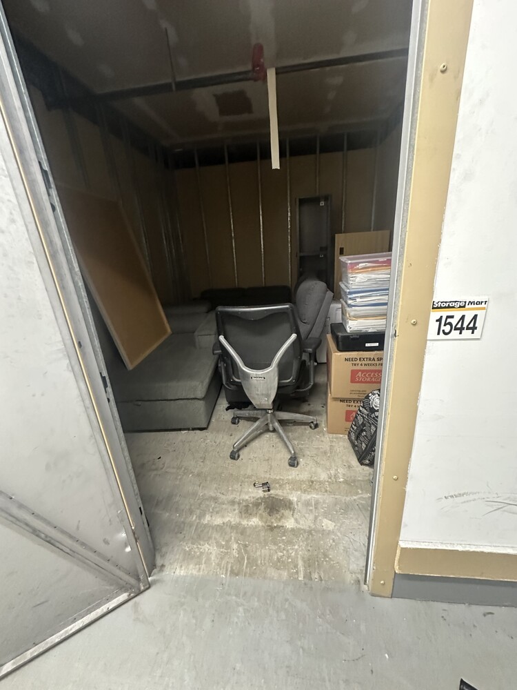 3014 - StorageMart Trethewey Dr Toronto  auction IB-1015 20