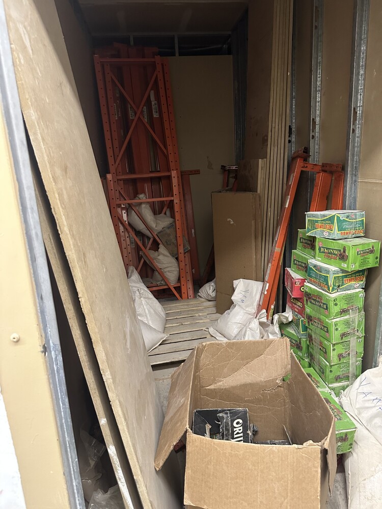 3014 - StorageMart Trethewey Dr Toronto  auction IB-6133 10