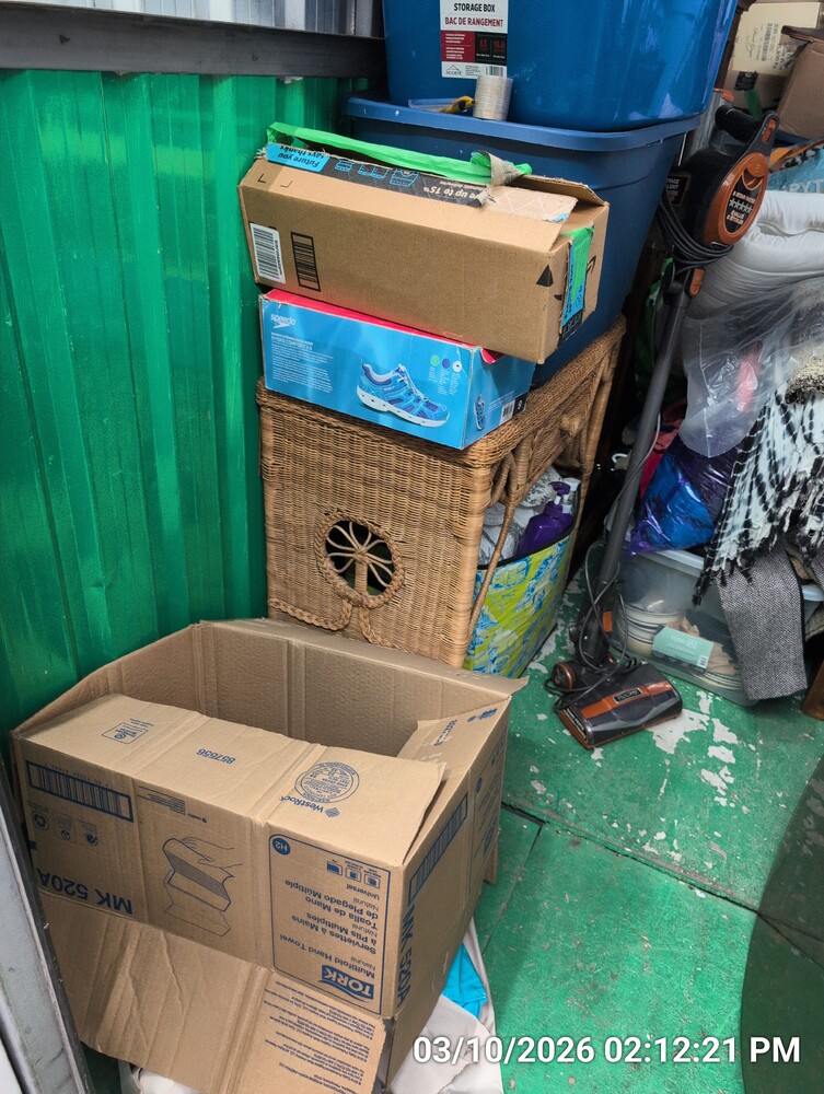 Storage of St Catharines  auction IB-9847 40