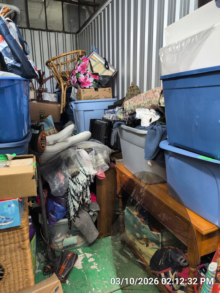 Storage of St Catharines  auction IB-9847 60