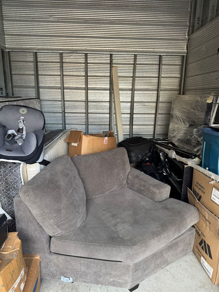 3009 - StorageMart Guided Crt  auction IB-8646 20