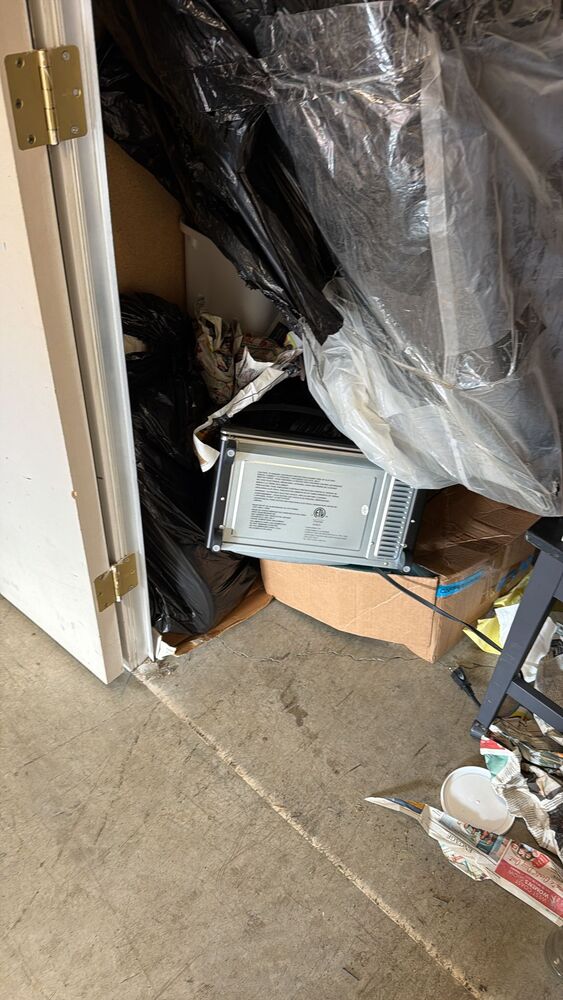 Public Storage P0027 -80th Ave  auction IB-9844 50