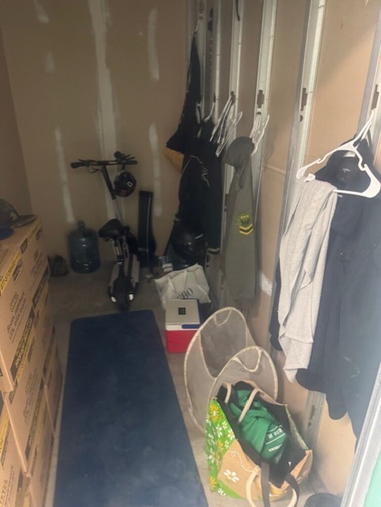 3014 - StorageMart Trethewey Dr Toronto  auction IB-2466