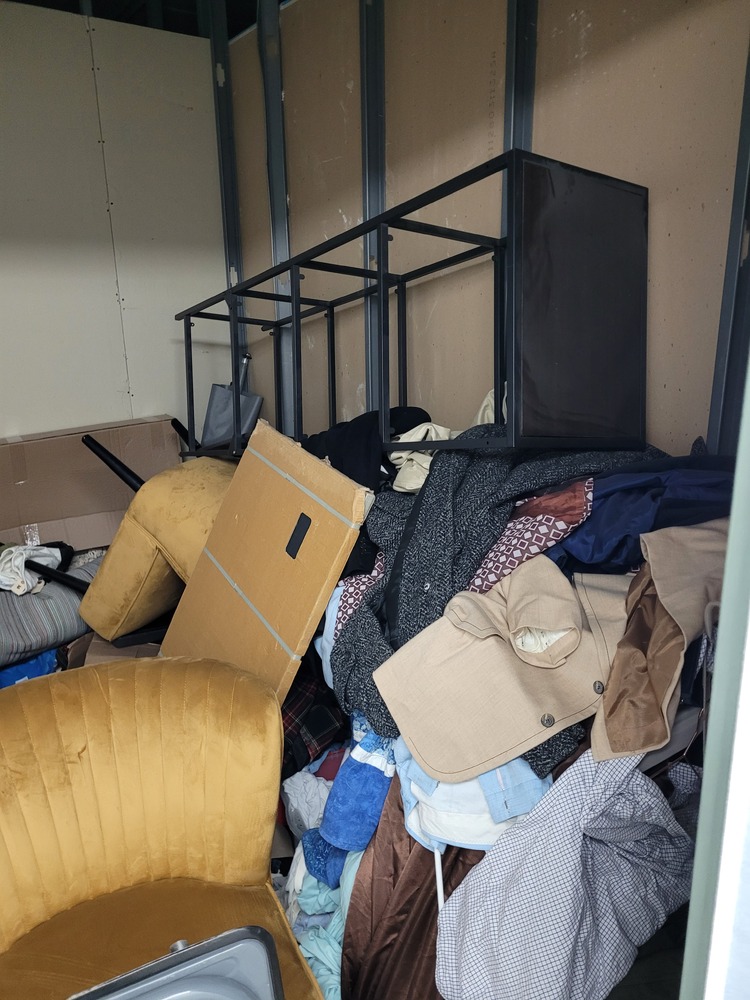 Public Storage P0038 -Jefferson Ave  auction IB-6220 70