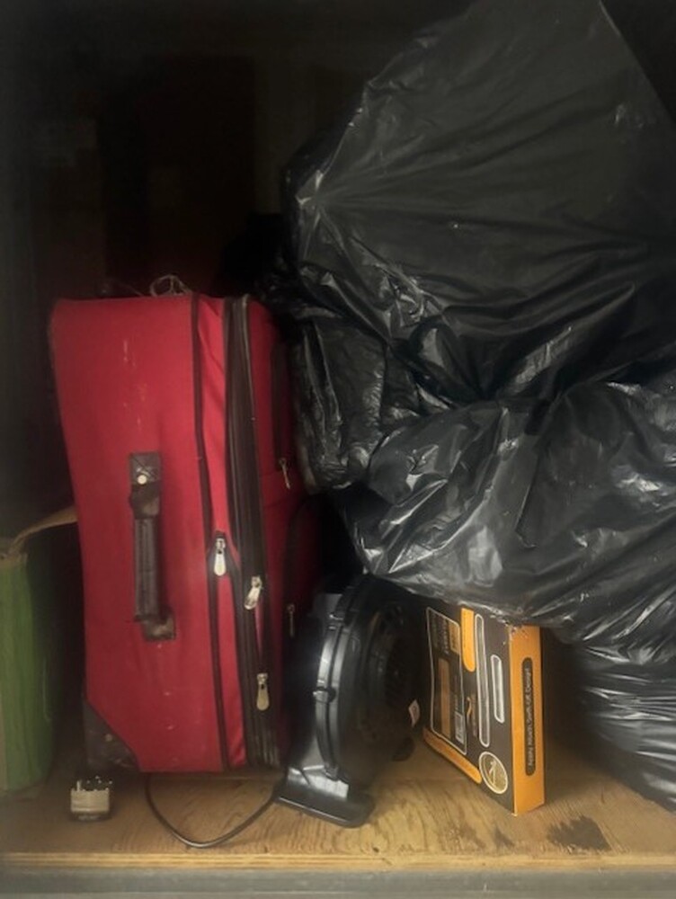 3014 - StorageMart Trethewey Dr Toronto  auction IB-8088 10